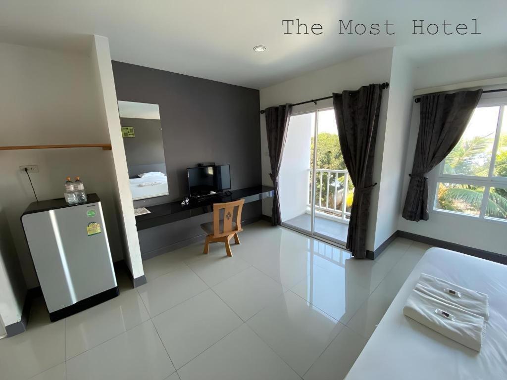 The Most Hotel Rayong Bagian luar foto